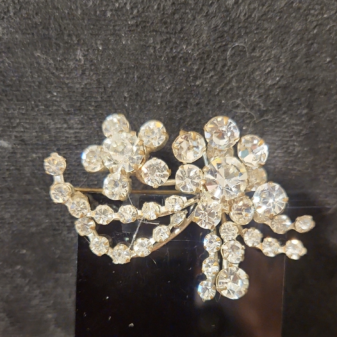 Elegant Gold And Crystal Floral Brooch